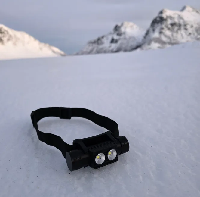 Hovedbilde Kraftig hodelykt - 2200 Lumen